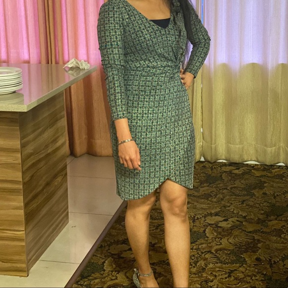 Dress - Picture 3 of 3